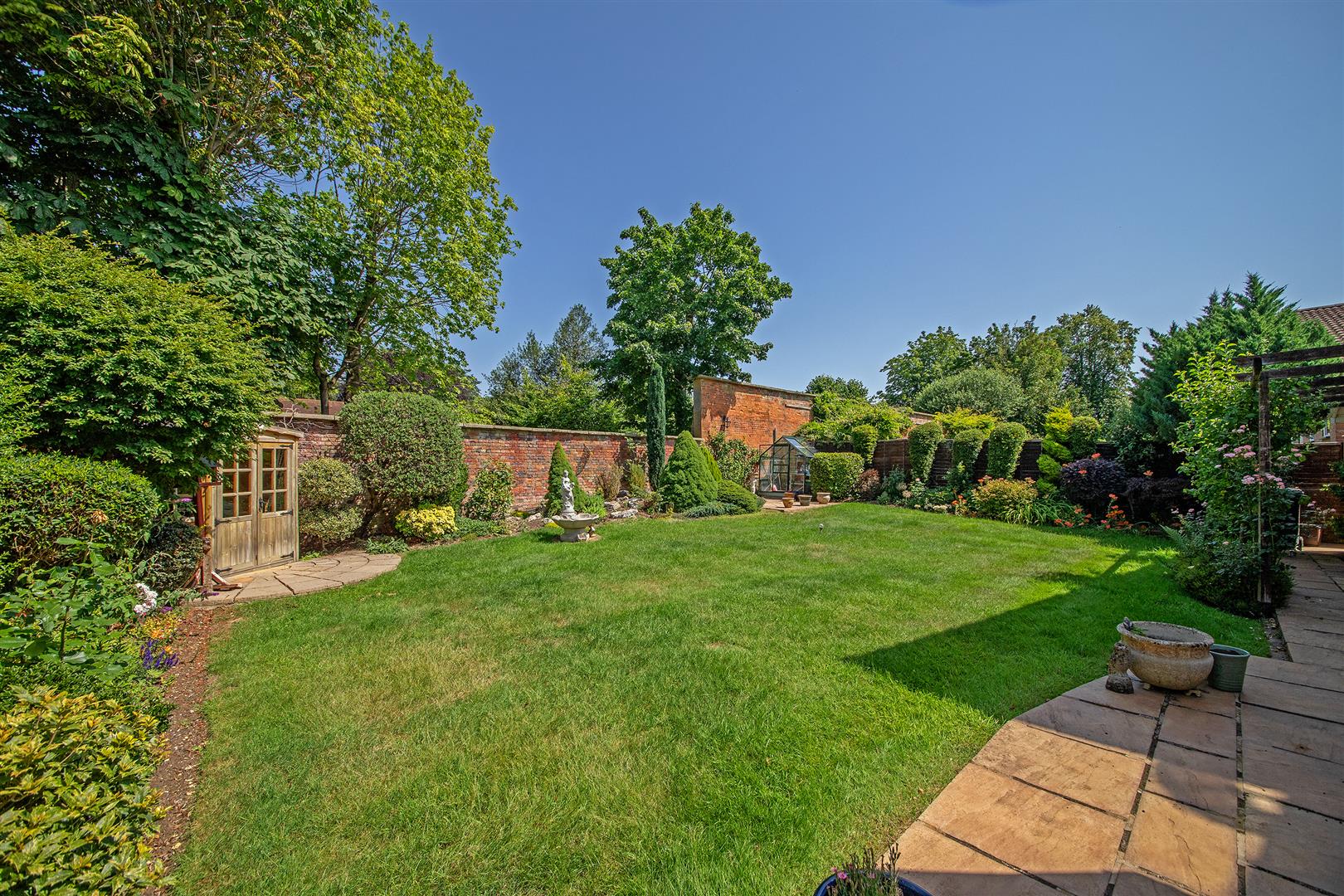 Beech Way, Wheathampstead, St. Albans - photo 2